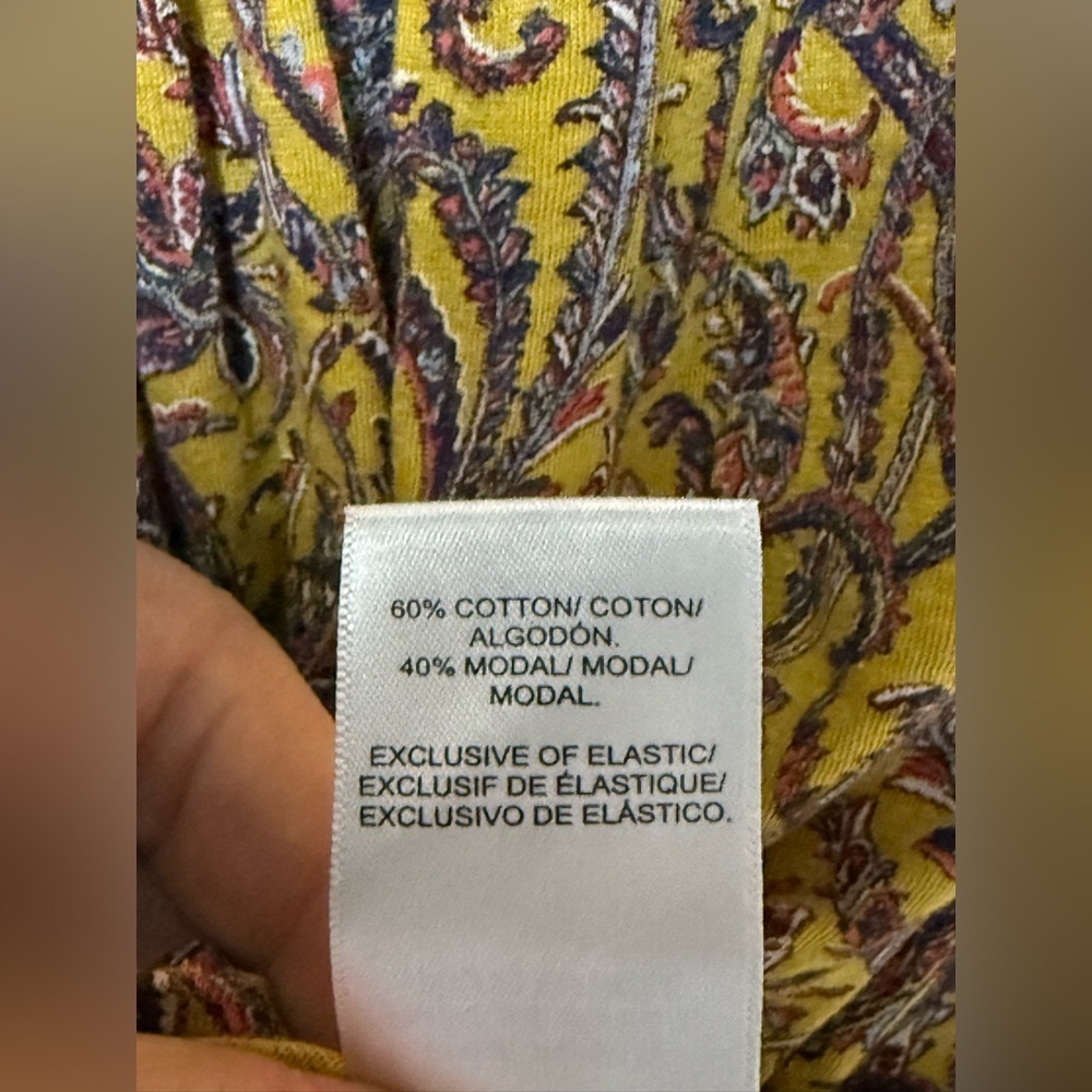 🏜️Lucky Brand Short Sleeve AOP Top - Picture 9 of 10